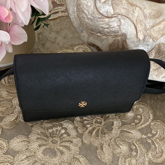 Tory Burch black crossbody - Picture 4 of 8